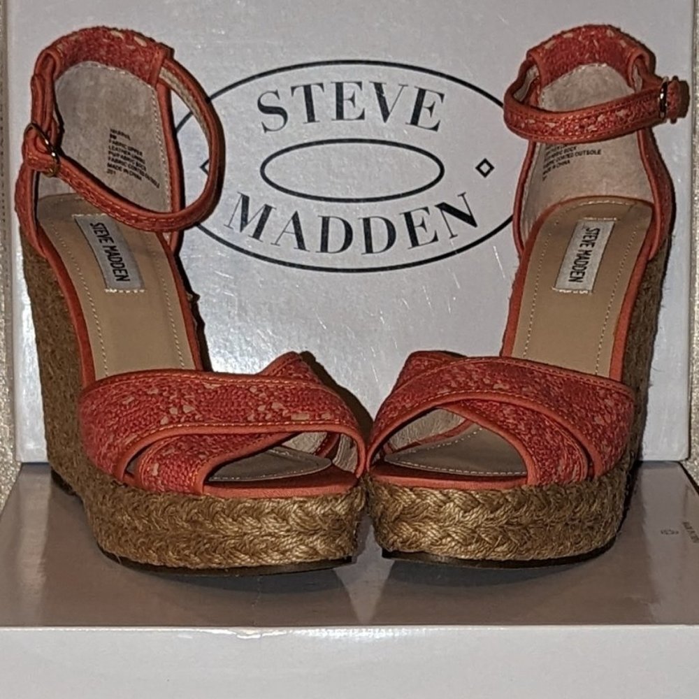 Steve Madden Wedges